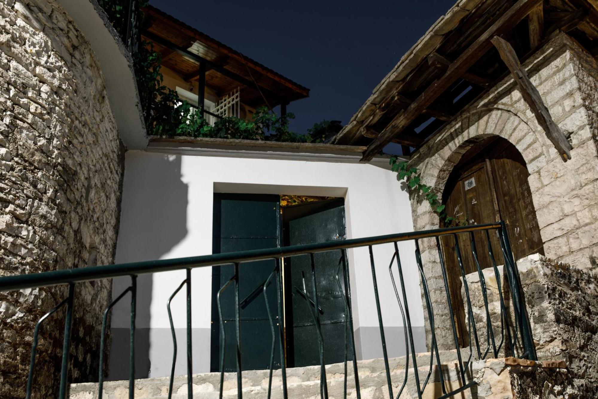Martin Villa Gjirokastër